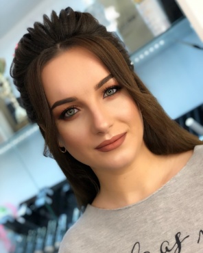 Виктория Кириленко - Дневной макияж