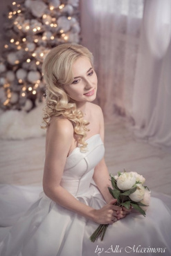 Александра Петриченко - Свадебные прически