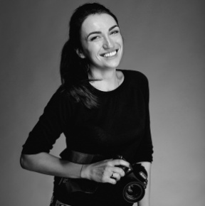 Ольга - Профессиональный портретный фотограф с 2012 года.
Автор успешных фотопроектов.
100+ фотосъемок в г